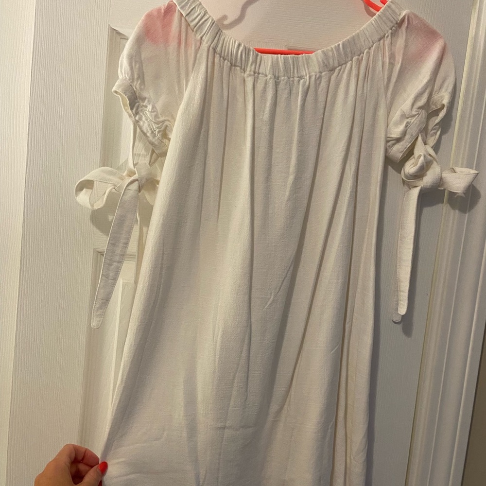 Lulus size small white mini dress with sleeve ties, like new